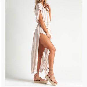 Billabong swim cover up